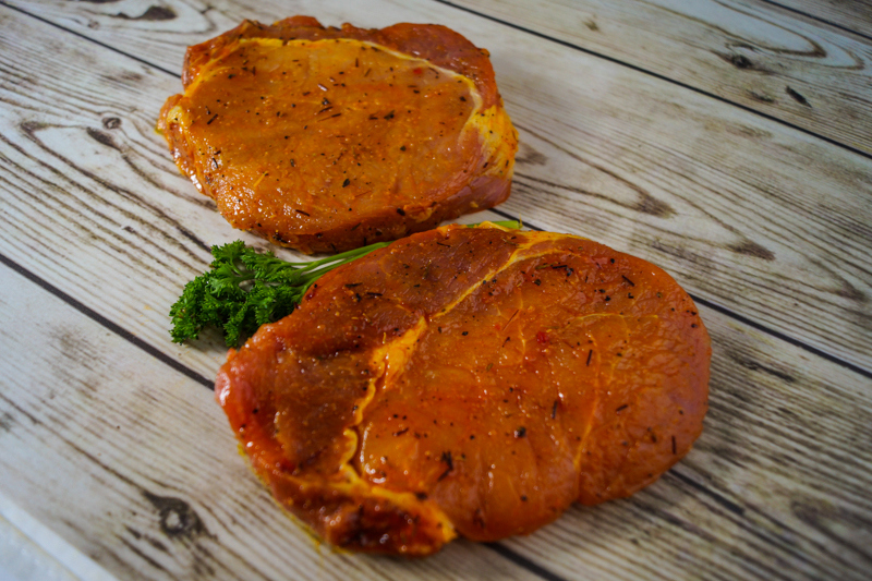  WEEK AANBIEDING: Gemarineerde varkens rib-eye € 7,45 per 500 gram