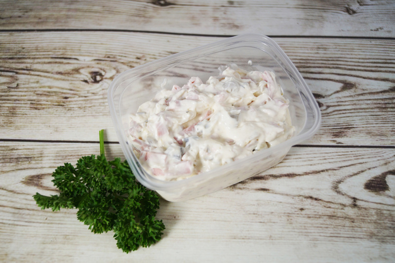 WEEK AANBIEDING: Vlees salade € 1,35 per 100 gram